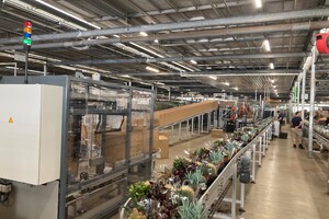 Lantech systemen automatiseren het verpakken van planten en bloemen
