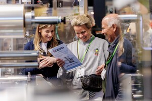 Dekapack presenteert machine voor verpakken met papier