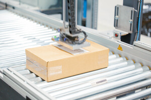 Warehouse De Wit Schijndel uitgebreid met <strong>automatische verpakkingsmachine van Sparck</strong>