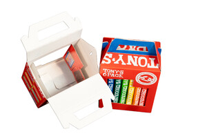 <strong>DS Smith & Tony's Chocolonely</strong> brengen 100% recyclebare sixpack op de markt