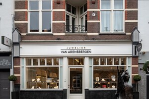 "Wij van GKS Packaging 'be-LEAF' in papier"