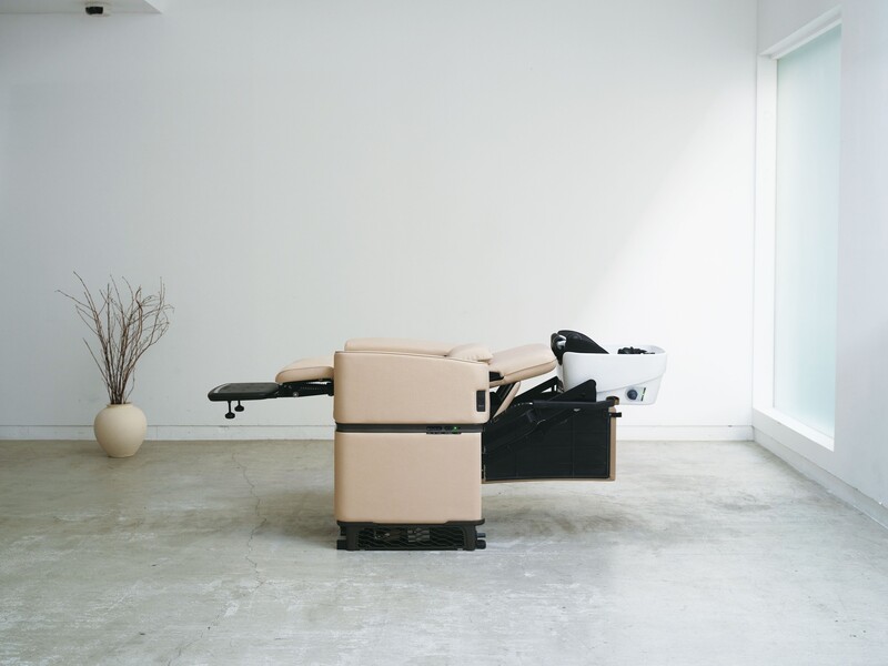 THE ONE: alles-in-één salonstoel bij JJ Maes