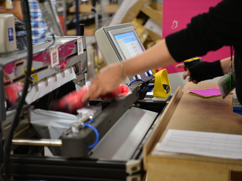 Veepee boost productiviteit met innovatieve verpakkingsmachine
