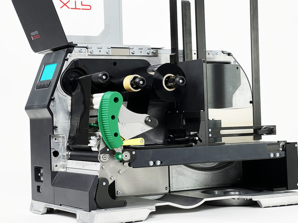 NOVEXX SOLUTIONS LANCEERT
VOOR HET EERST EEN KAARTPRINTER