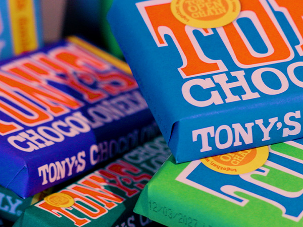 TONY&rsquo;S CHOCOLONELY BRENGT LIJN EN LABELDATA SAMEN
